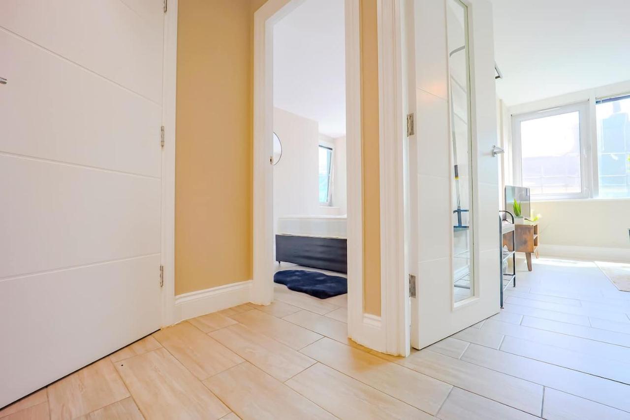 Flash Sales Offer - Any Week Day No Minimum Night Restrictions Brighton City Centre Seafront 1 Bedroom Flat Bn1Gre25 Bagian luar foto